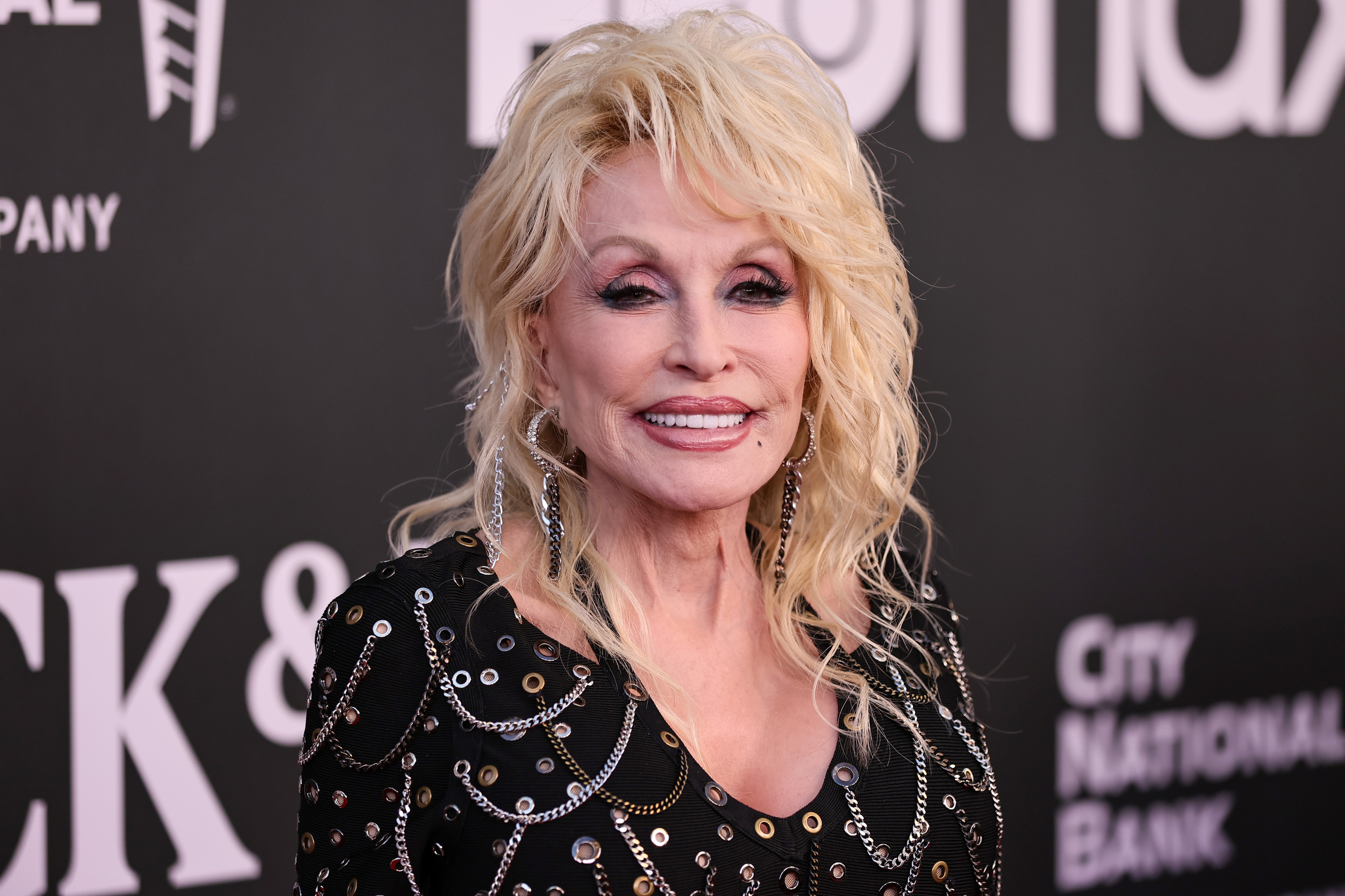 GettyImages-1439345358-Think-You-Know-Dolly-Parton-These-Hit-Songs-She-Wrote-for-Others-Will-Surprise-You