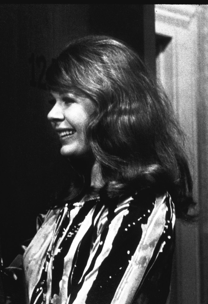 Profile of actress Loretta Swit in a scene from stock production of Neil Simon's The Odd Couple. 