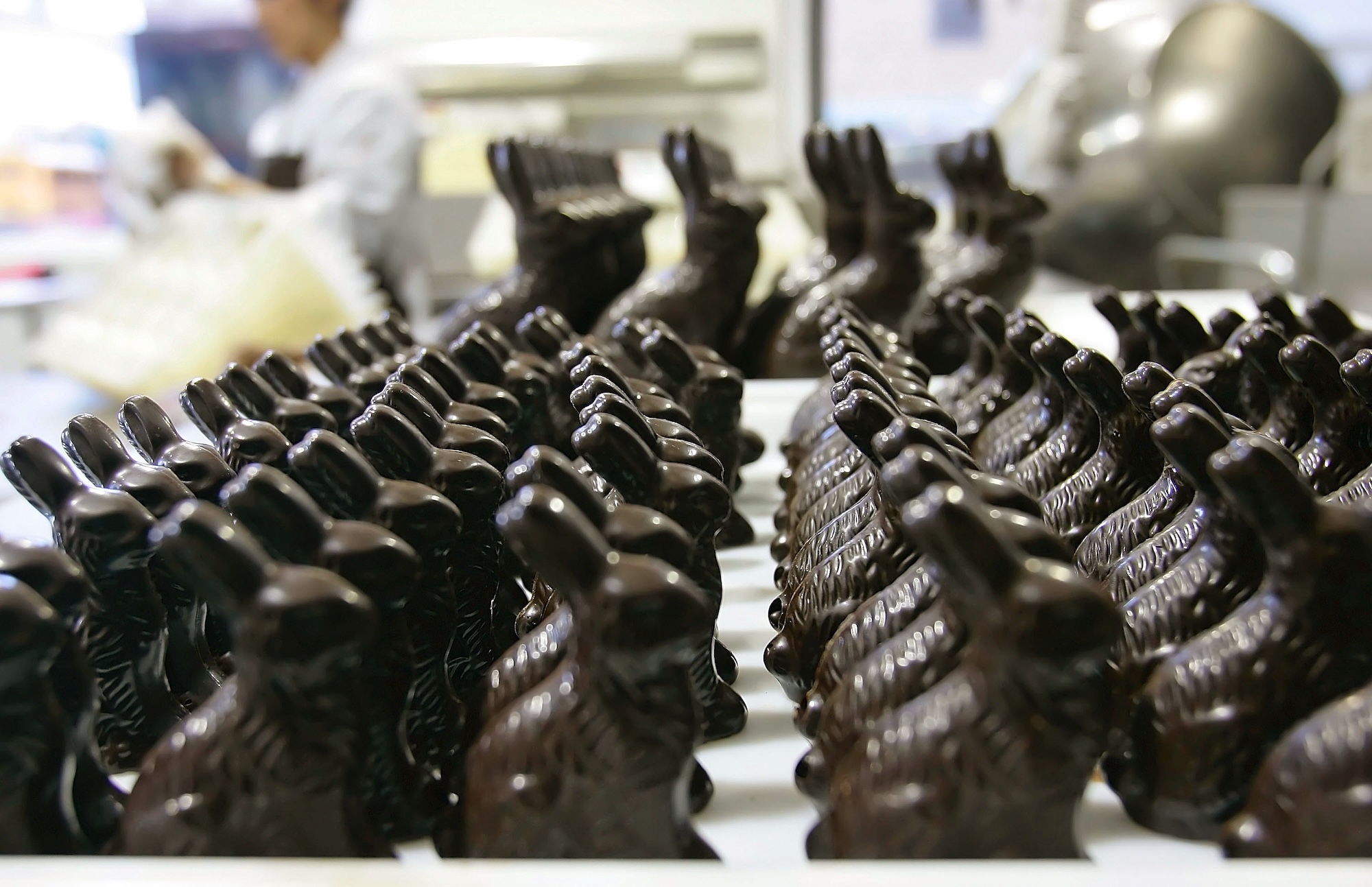 GettyImages-56960801 Biggest Chocolate Bunny in the World Weighed 9,000 Pounds