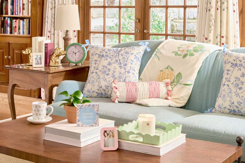 Holly Williams decor