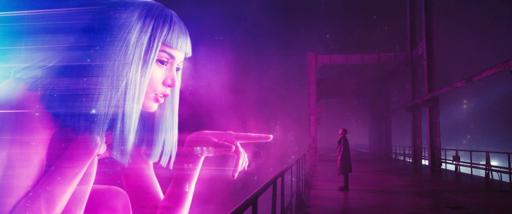 BLADE RUNNER 2049, from left: Ana de Armas, Ryan Gosling, 2017.