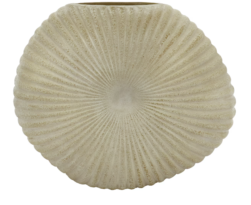Shell vase