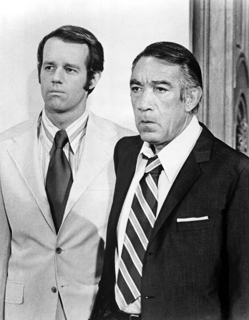 MAN & THE CITY, Mike Farrell, Anthony Quinn, 1971-72