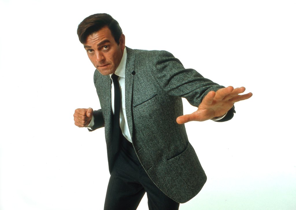 MANNIX, Mike Connors, 1967-1975. 