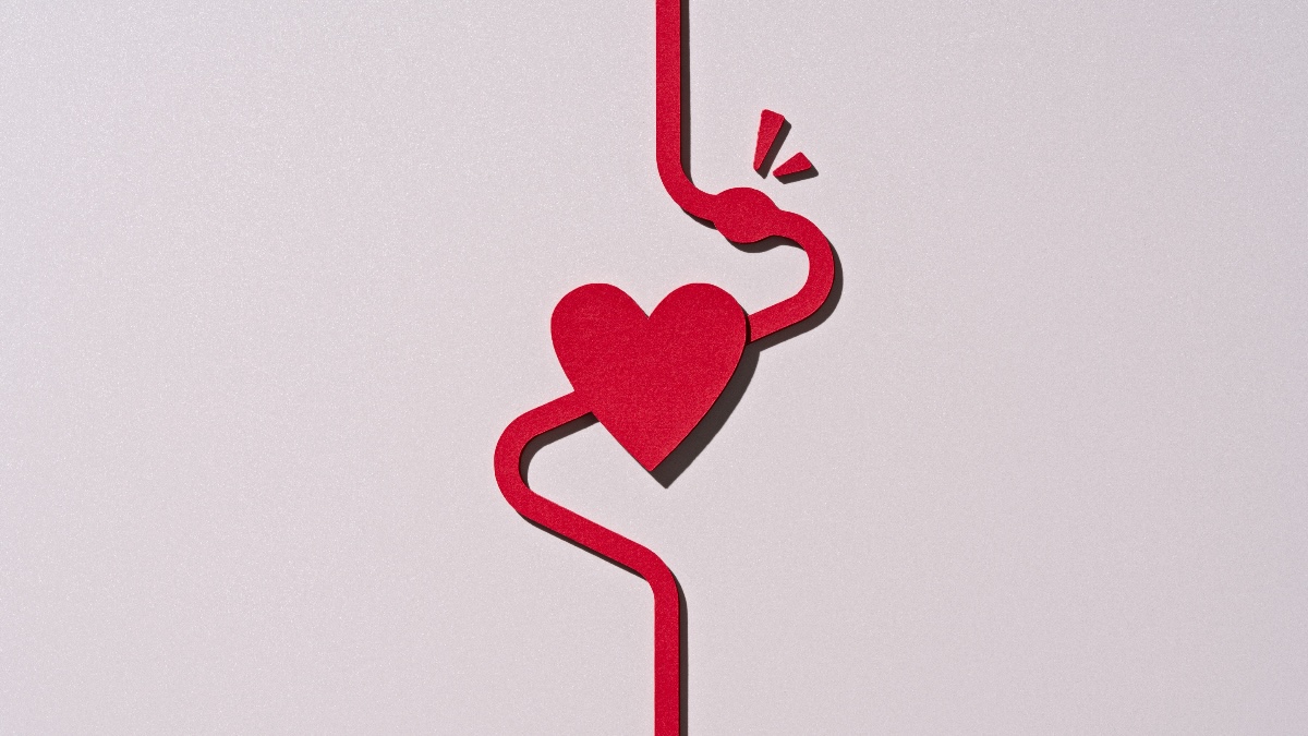 illustration of a heart and a clogged artery