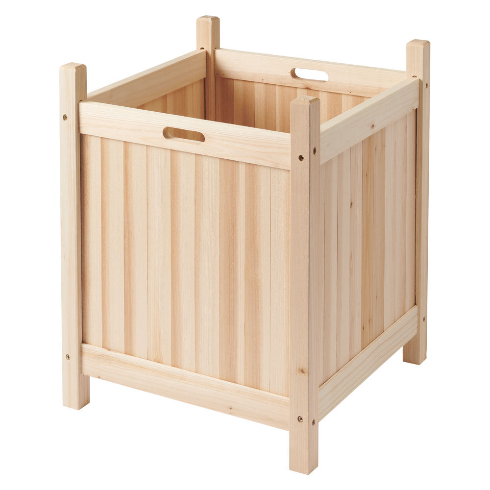 The Aldi Belavi wooden cube planter