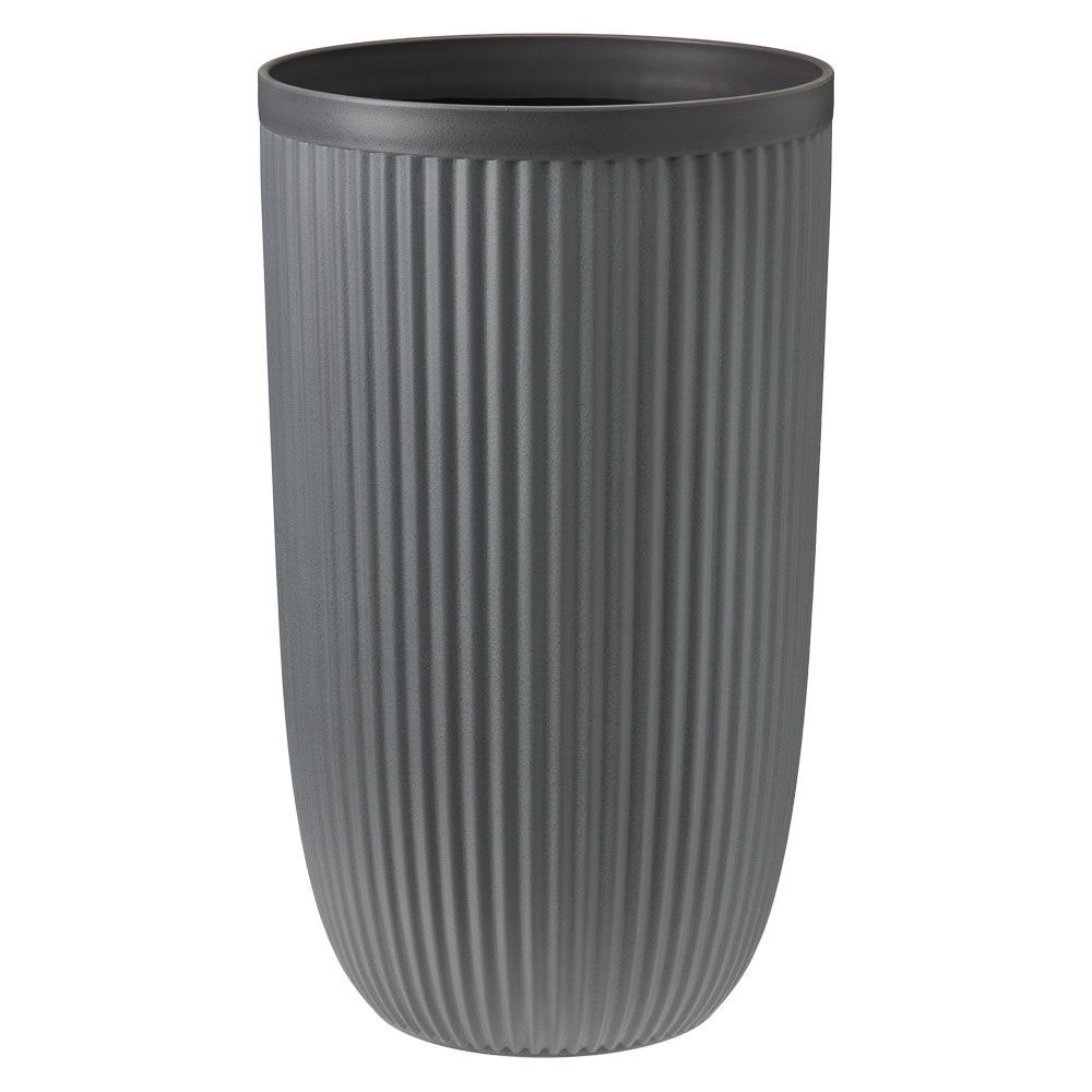 The Aldi Belavi fluted planter