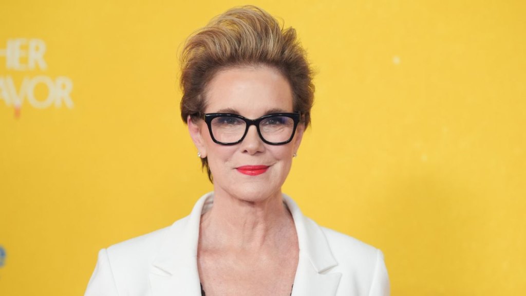 Elizabeth Perkins in 2025