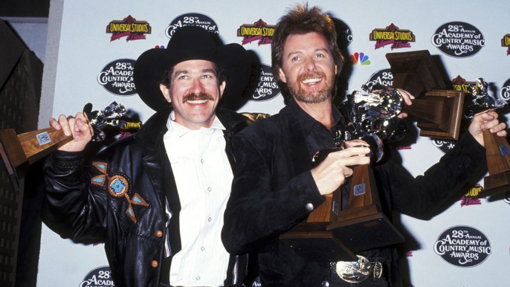 Kix Brooks and Ronnie Dunn in 1993