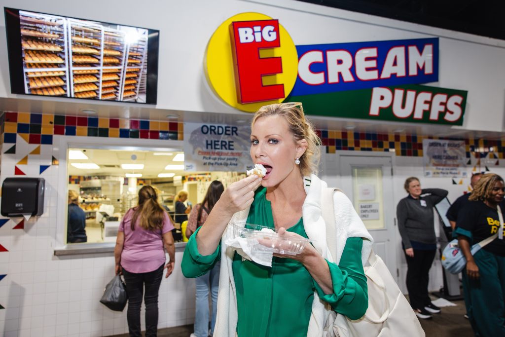 Sandra loves the Big E