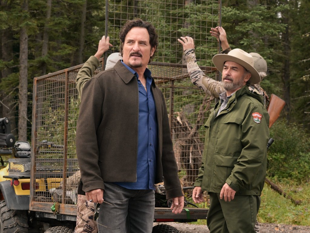 Kim Coates as Jeremiah Paulson and Shaun Smyth as Harlan Roberts in Anna Pigeon, 2026