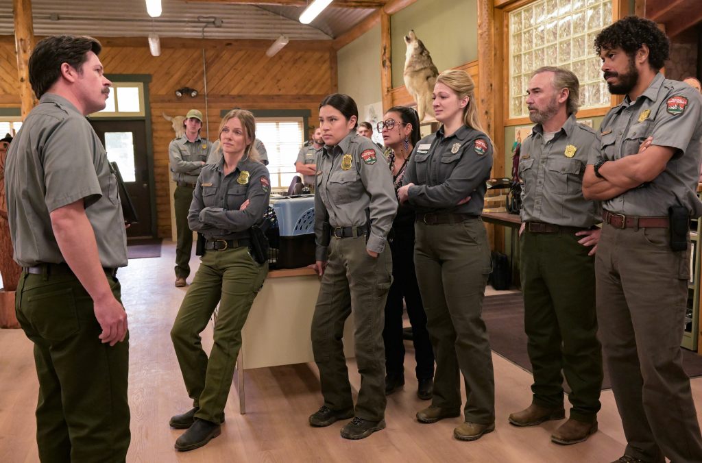 Ryan Northcott as Geoff Miller, Tracy Spiridakos as Anna Pigeon, Paulina Alexis as Zoey Bear Child, Crystle Lightning as Frieda, Nikki Rae Hallow as Christina Clark, Shaun Smyth as Harlan Roberts and Manuel Rodriguez-Saenz as Manny López in Anna Pigeon, 2026