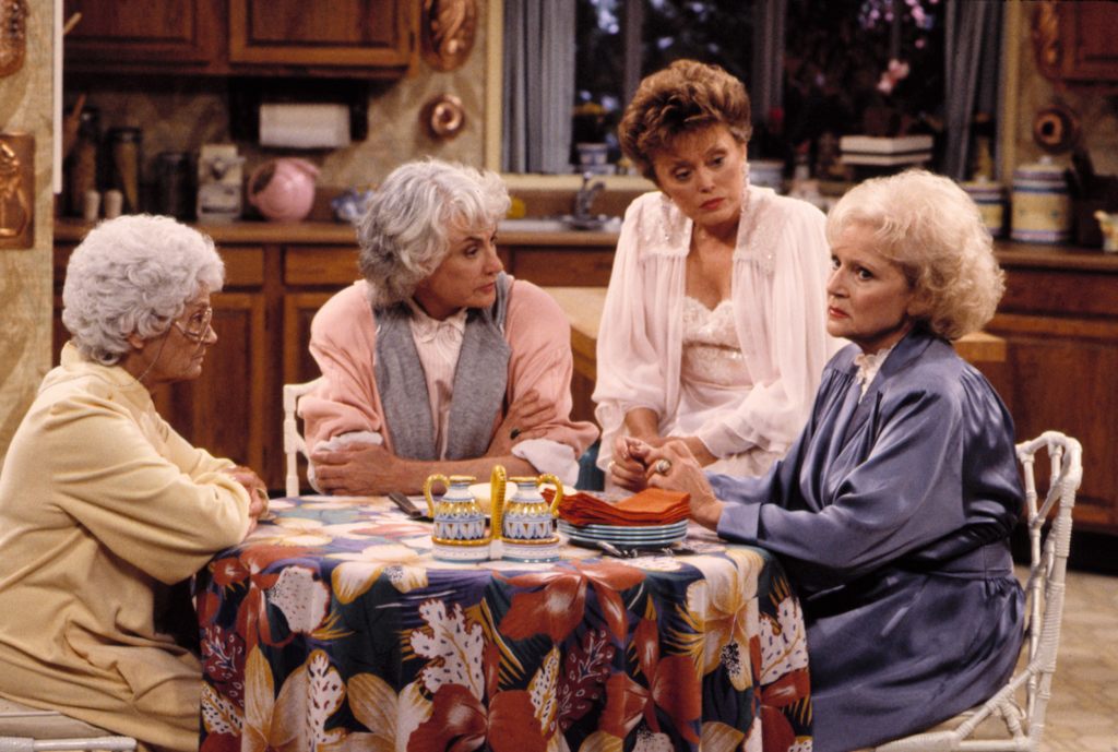 THE GOLDEN GIRLS, Estelle Getty, Bea Arthur, Rue McClanahan, Betty White, 'Not Another Monday' (Season 5, aired Nov. 11, 1989), 1985-1992