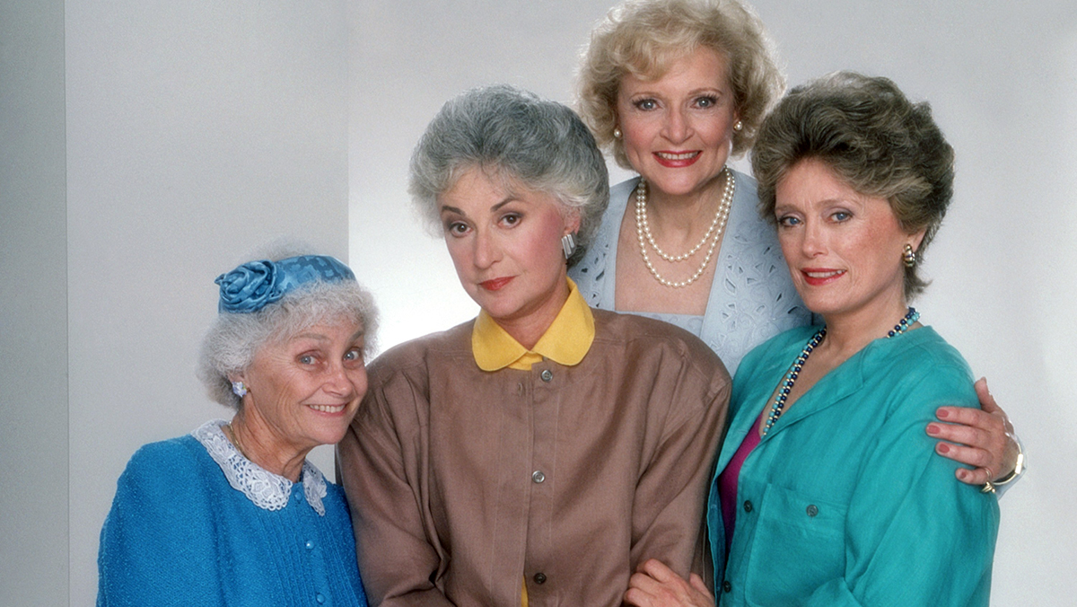 THE GOLDEN GIRLS, from left, Estelle Getty, Bea Arthur, Betty White, Rue McClanahan, 1985-92 (1985 photo).
