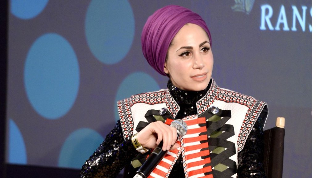 Tahereh Mafi in 2016