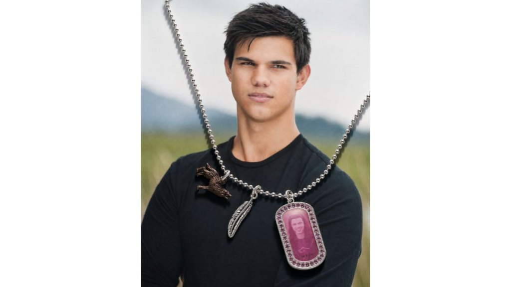 A jacob chain necklace