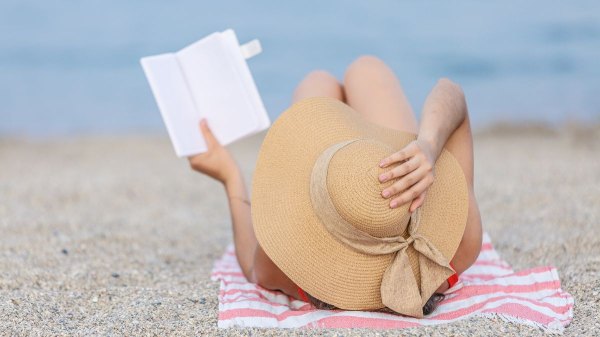 Best Books to Read Before Summer Ends