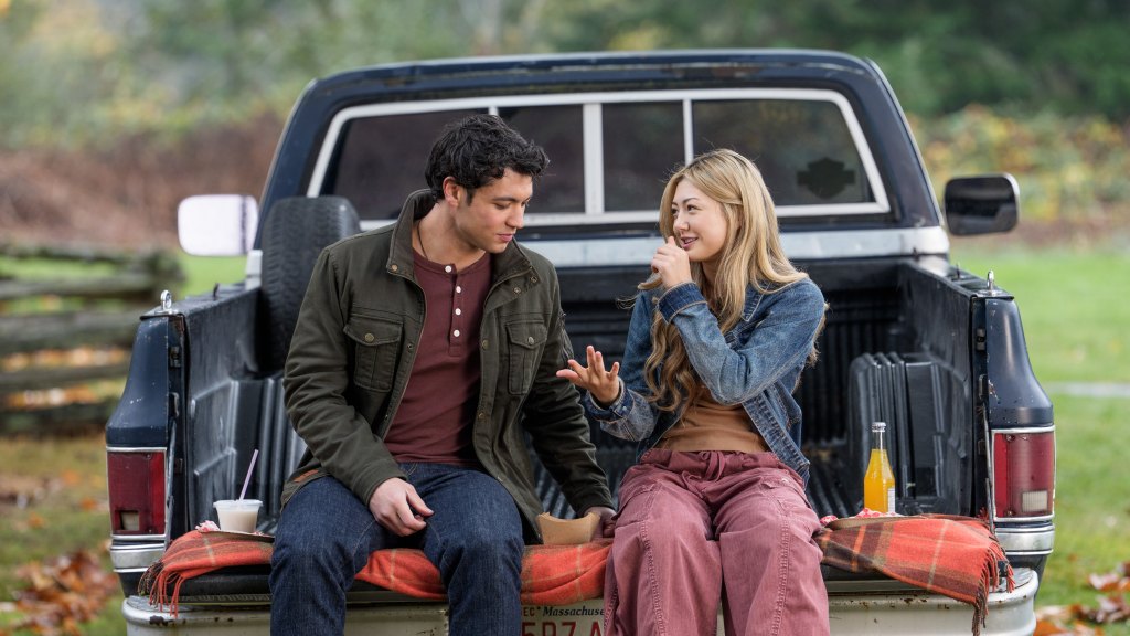 Kyle Clark as Cam Dillinger and Miku Martineau as Teagan Tao in 'Crew Girl'