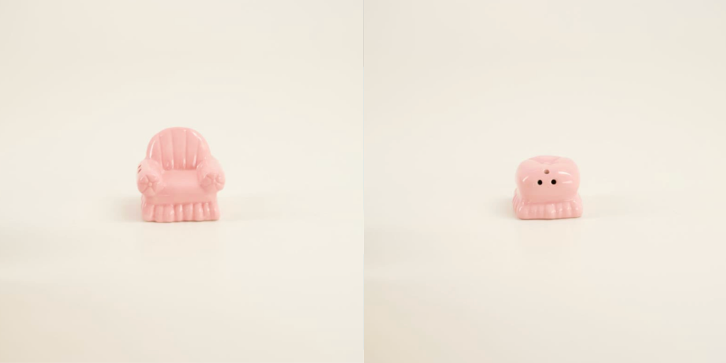Salt pepper shakers