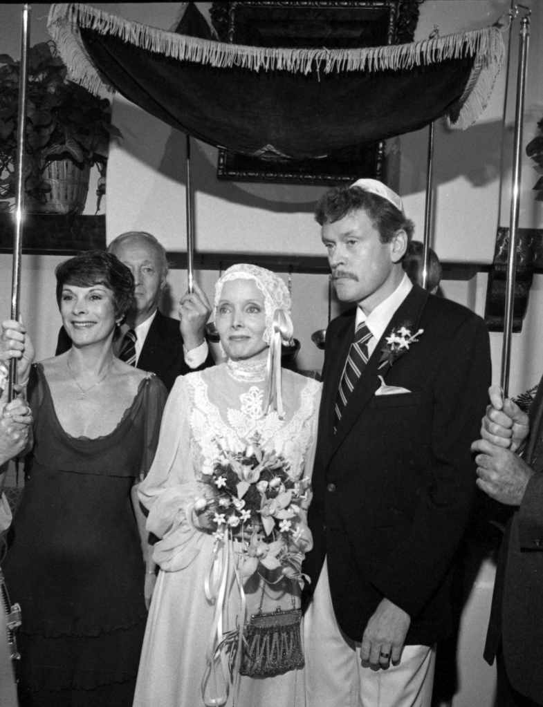 Carolyn Jones and Peter Bailey-Britton at their wedding on September 26, 1982