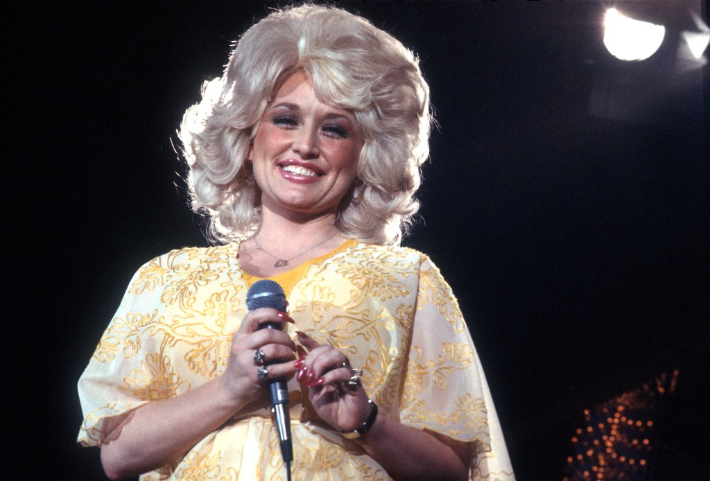 Dolly Parton (1975)