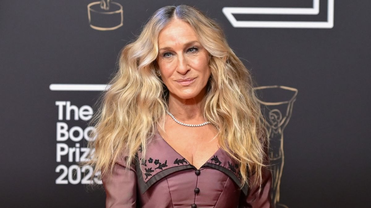 5 Best Sarah Jessica Parker Book Club Picks for Summer