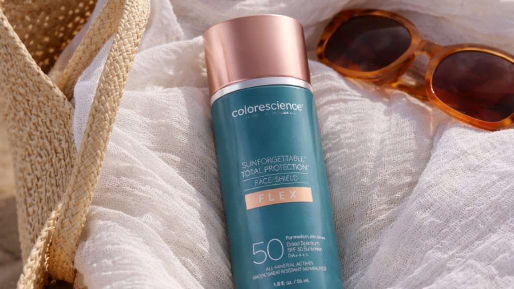 A simple skincare routine focuses on cleansing, treatment, hydration and daily sun protection.