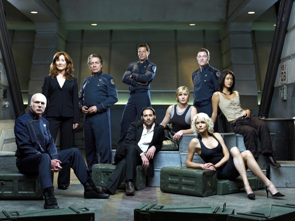 BATTLESTAR GALACTICA, Michael Hogan, Mary McDonnell, Edward James Olmos, Jamie Bamber, James Callis, Katee Sackhoff, Tahmoh Penikett, Grace Park, Tricia Helfer, (Season 3), 2004-