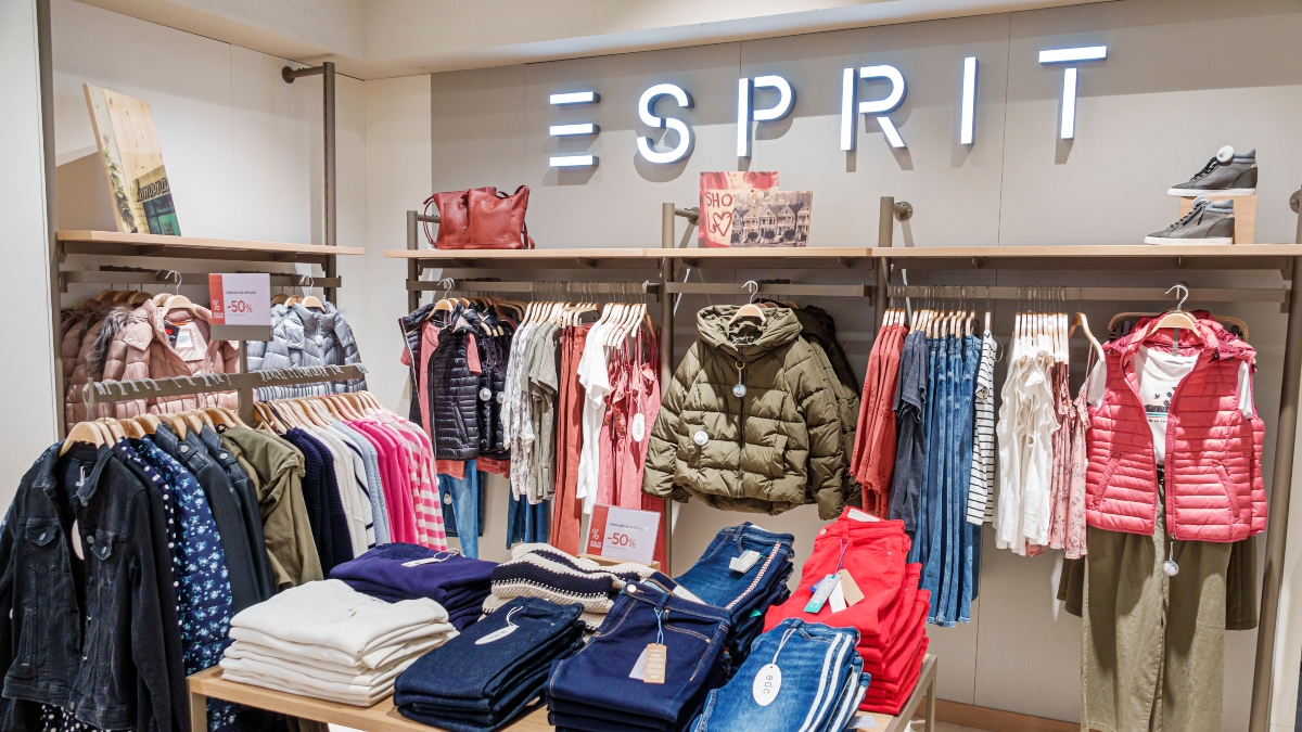 Costco’s $19 Esprit Sweatshirt Is Selling Out Fast—And 80s Kids Are Losing Their...