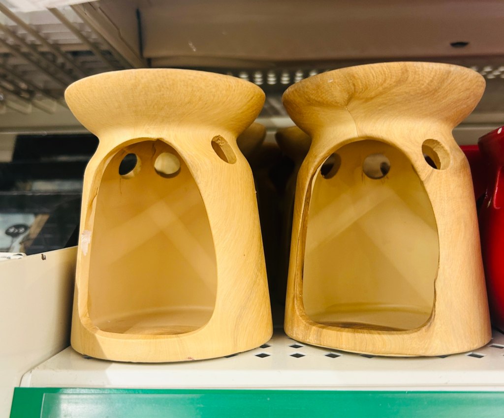 Votive holder
