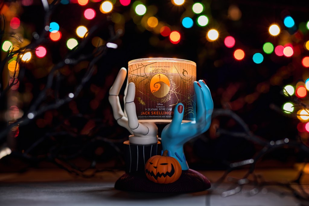 Jack Skellington & Sally Hands Pedestal 3-Wick Candle Holder