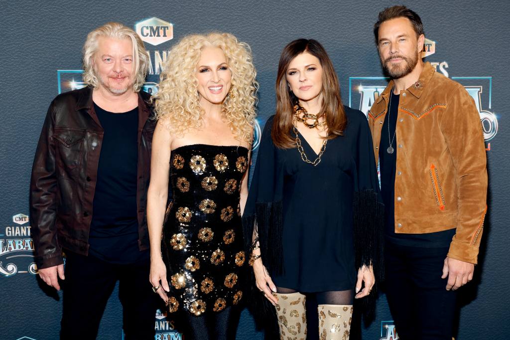 Phillip Sweet, Kimberly Schlapman, Karen Fairchild and Jimi Westbrook of Little Big Town, 2024