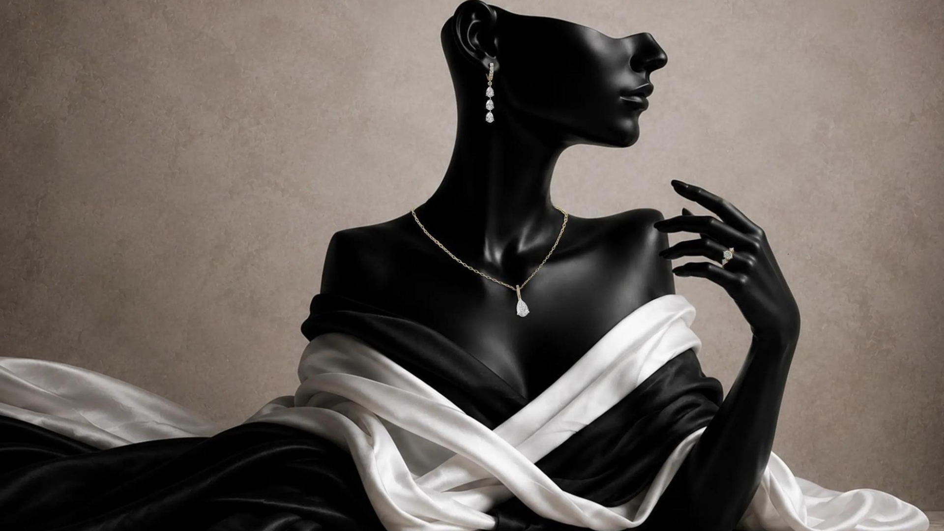 Jewelry reflecting the emotional connection and personal stories of women.