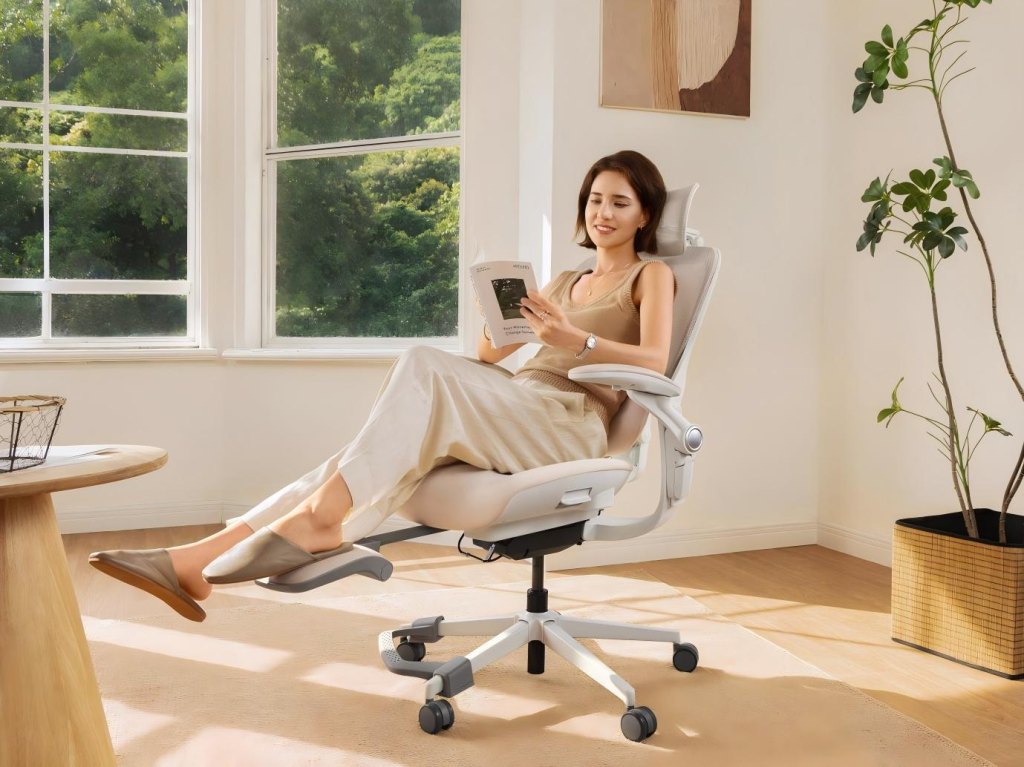 CabeVibe CabLady S2 Chair for Petite Women