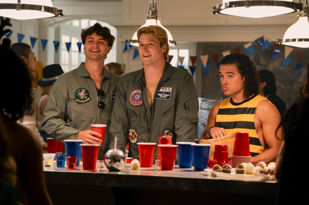 Khobe Clarke as Beau Maxwell, Stephen Kalyn as Dean Di Laurentis and Jalen Thomas Brooks as John Tucker in 'Off Campus'