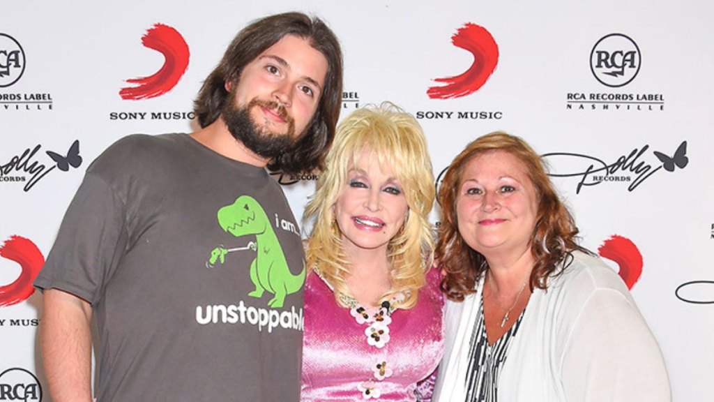 Trey, Dolly Parton and Deborah Evans Price in 2017