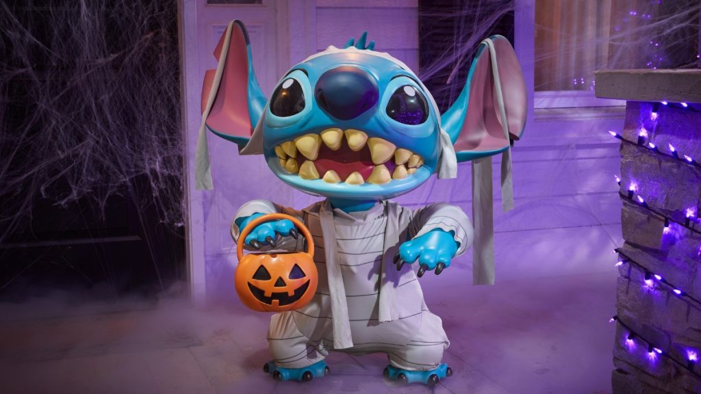 A spooky Stitch