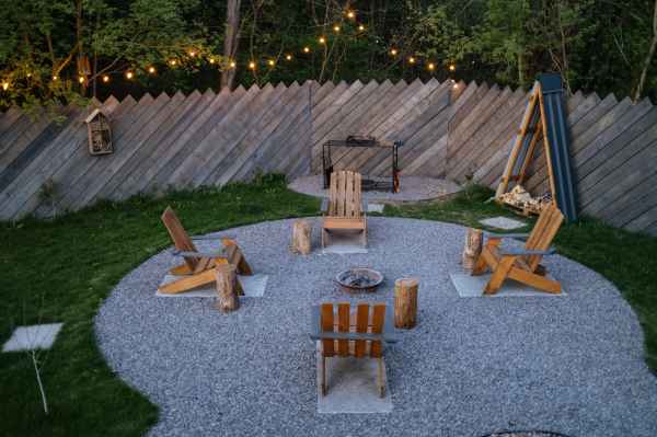 Outdoor micro-rooms are turning the American backyard into a series of zones in 2026