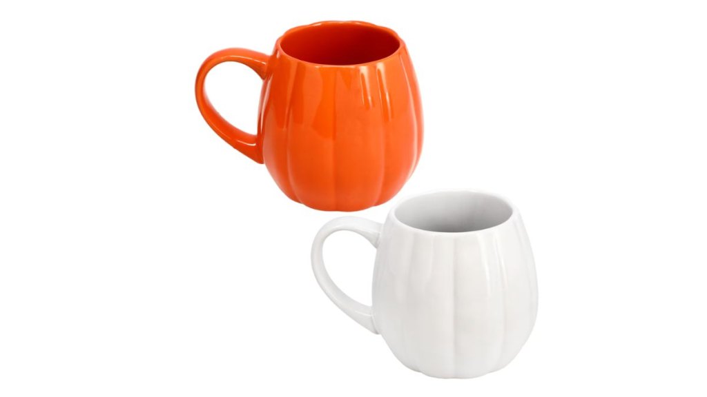 Pumpkin mugs
