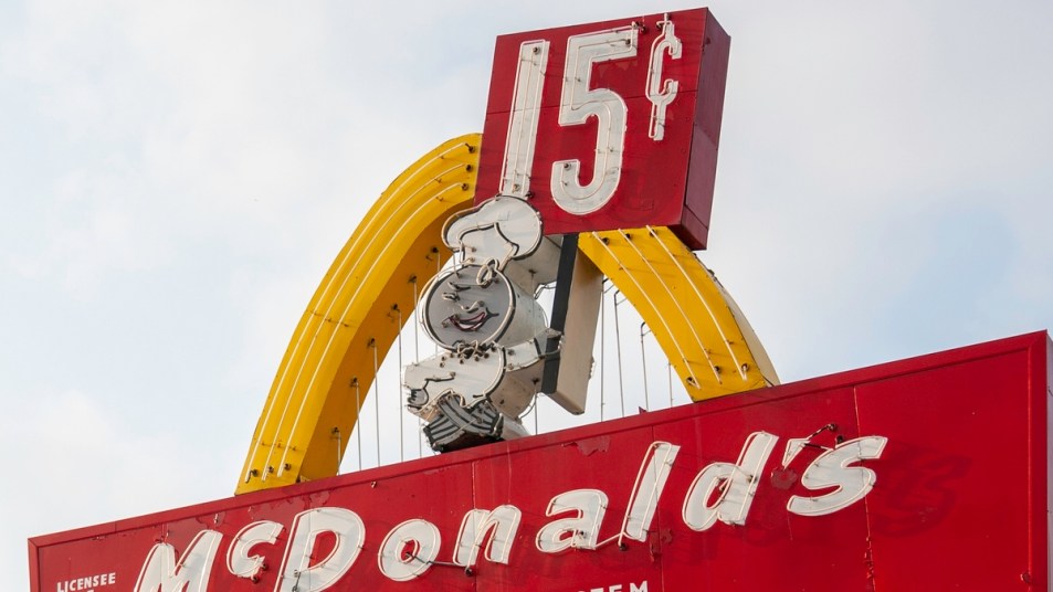 The very first McDonalds site in Iowa is now a museum, but the sign is still the same.